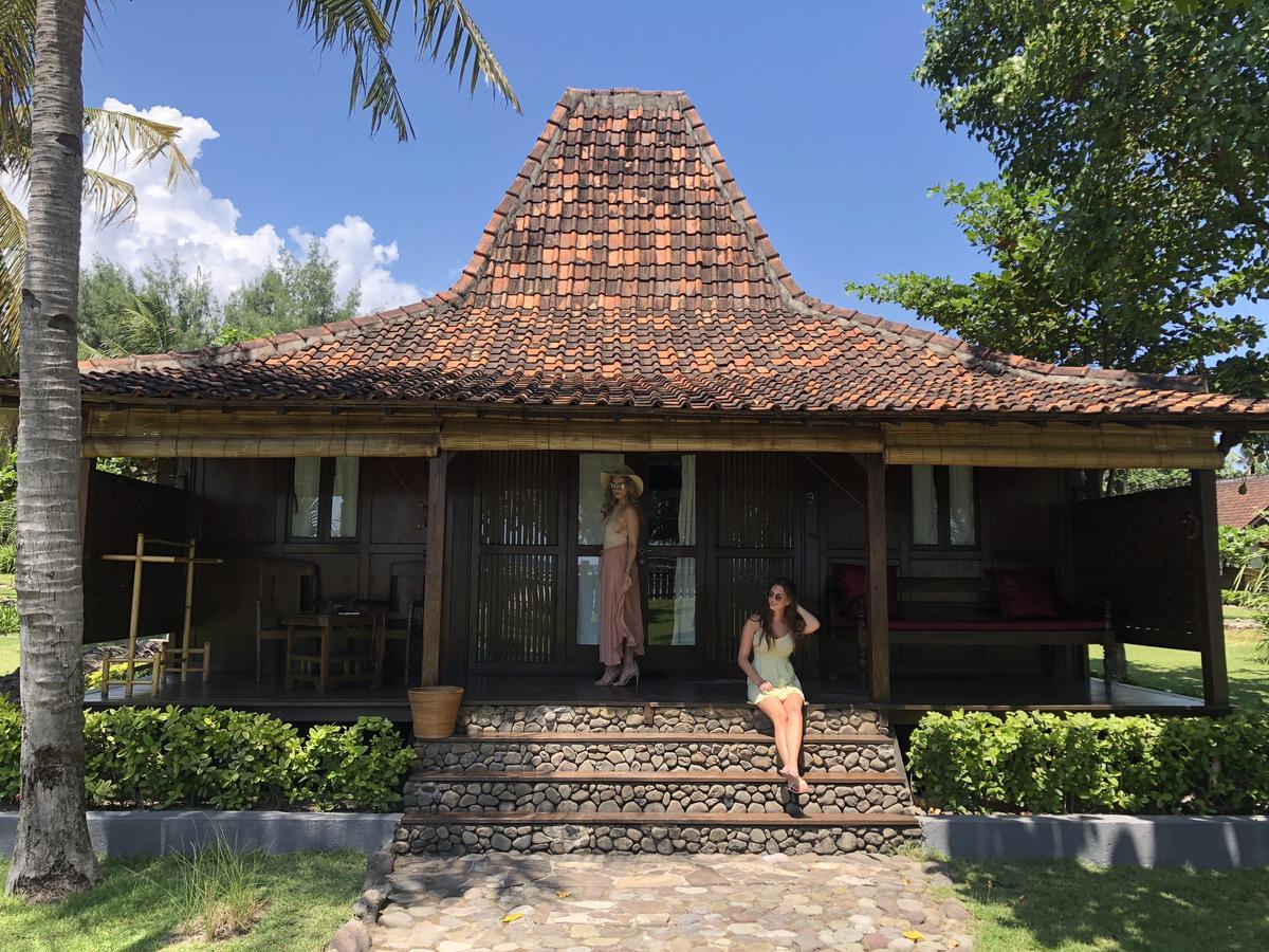 Desa Dunia Beda Resort Gili Trawangan Exterior photo